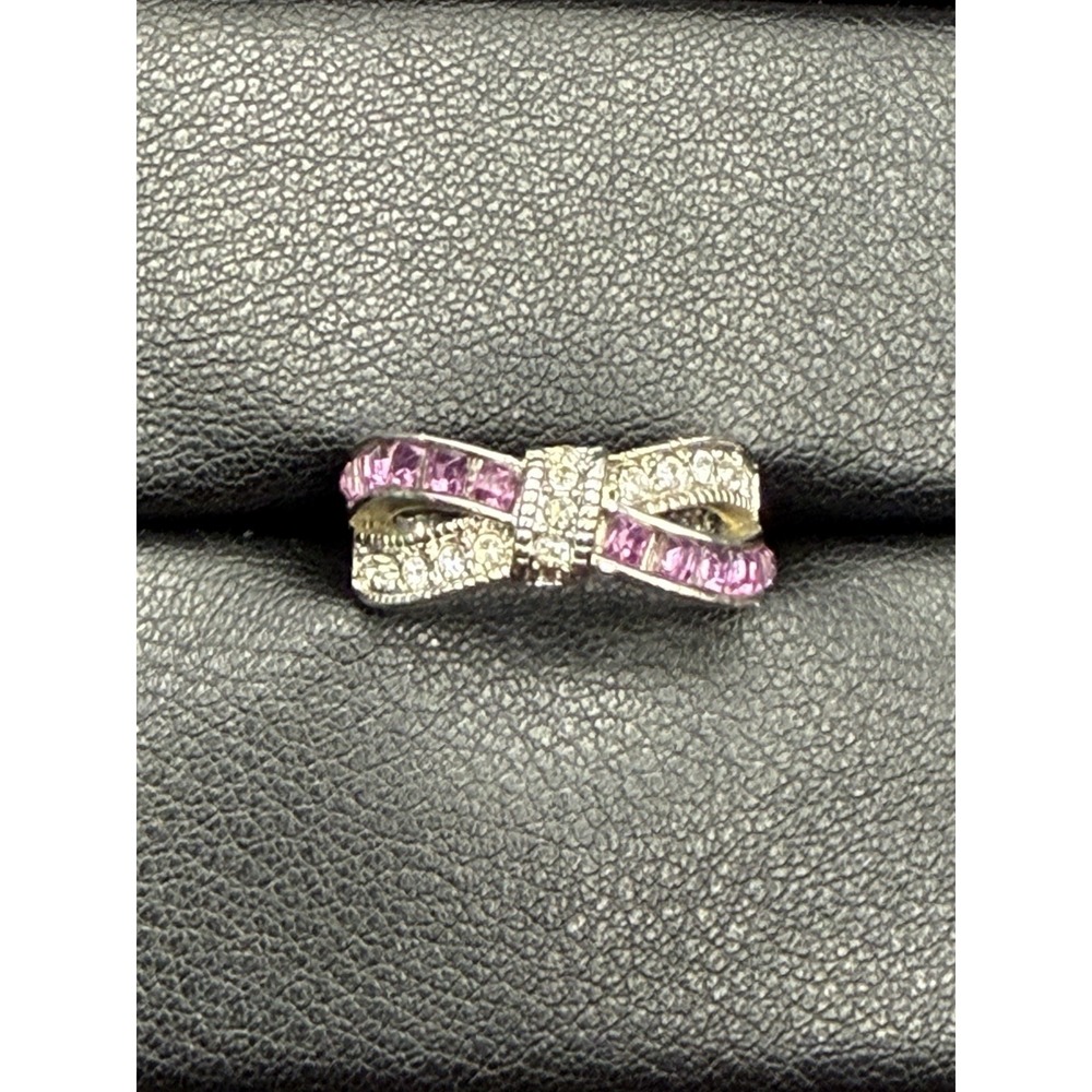 EUC Sterling Silver Purple CZ Ring Size 6.25 Crossover J23